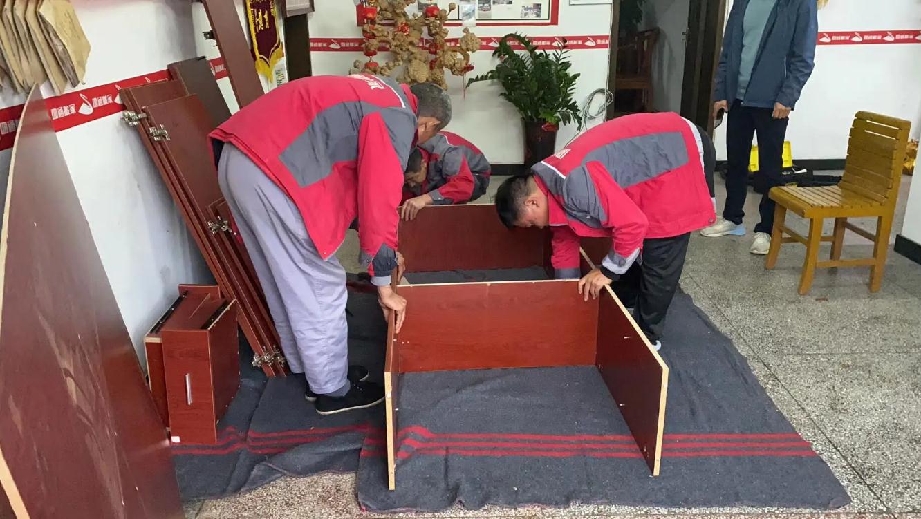 專業家具拆裝服務，輕松實現您的家居改造